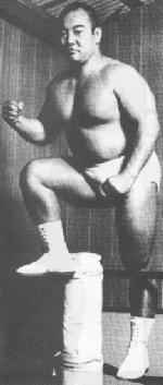 Wrestler Kotetsu Yamamoto (Masaru  Yamamoto)