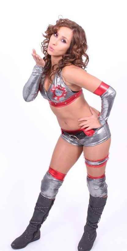 Wrestler Shanna (Alexandra  Barrulas)