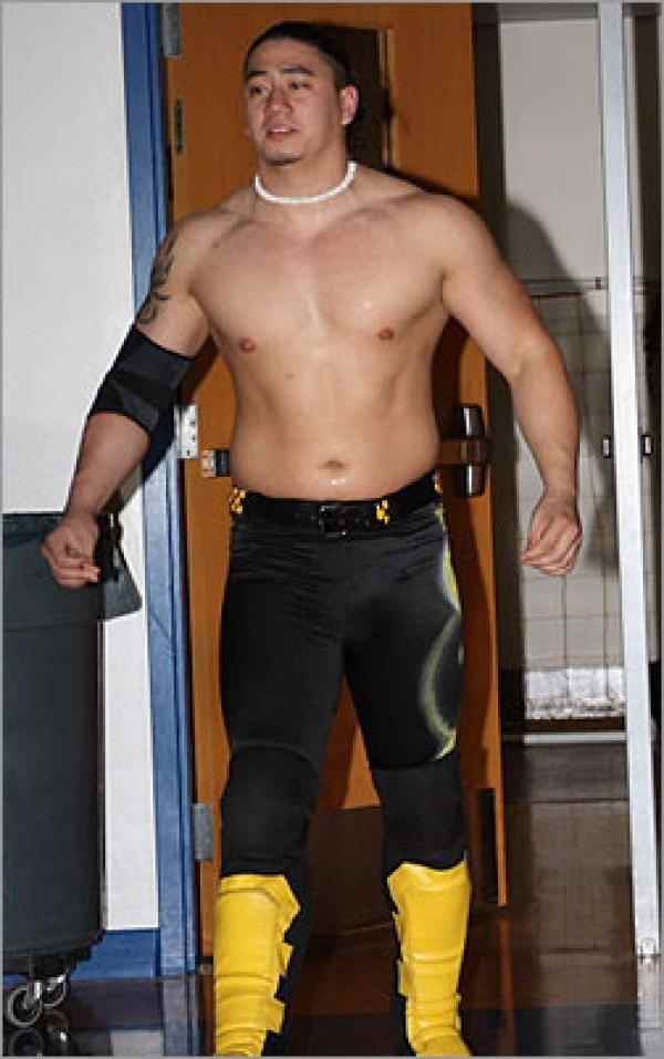 Wrestler Matt Saigon