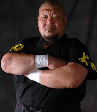 Wrestler Daikokubo Benkei (Kazumi  Kotani)