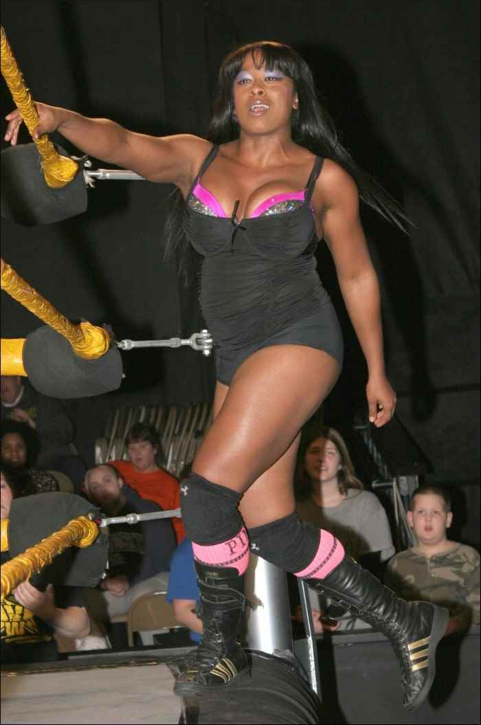 Wrestler Lady Jo Jo (Josette  Bynum)
