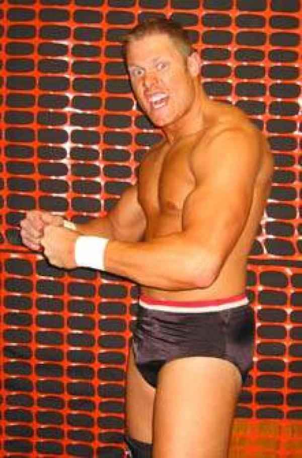 Wrestler Palmer Canon (Brian  Mailhot)