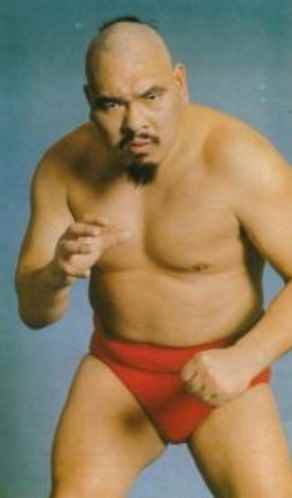Wrestler Killer Khan (Masashi  Ozawa)