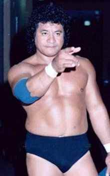 Wrestler Cocoa Samoa (Ulualoaiga Onosai Tuaolo Emelio)