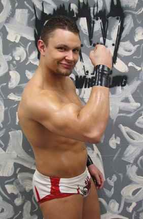 Wrestler Julian Starr (Julian  Moreno)