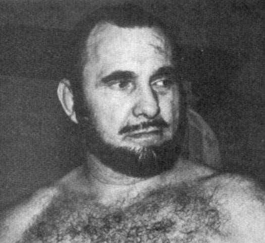 Wrestler Ivan Kalmikoff (Edward  Bruce)