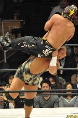 Wrestler Big R Shimizu (Yuki  Shimizu)