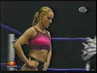 Wrestler Diana la Cazadora (Alma Corina Gutierrez)